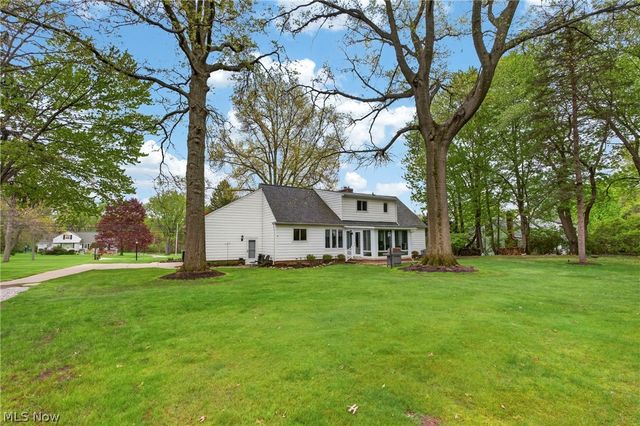 2426 Lander Road, Pepper Pike, OH 44124