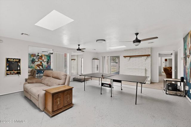 700 Sundown Court, Las Cruces, NM 88011