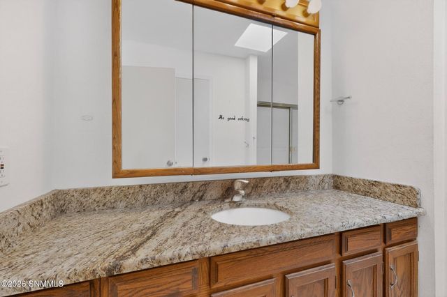700 Sundown Court, Las Cruces, NM 88011