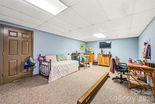 32 W Ashley Place, Etowah, NC 28729