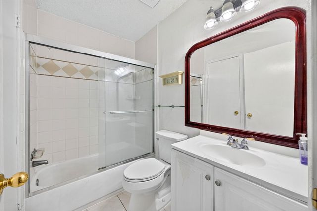 12606 Newbrook Drive, Houston, TX 77072