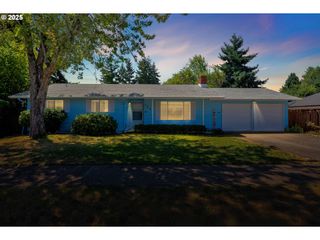 1842 PRINCETON Dr, Eugene, OR 97405