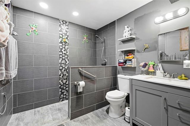 2908 18TH STREET W, Bradenton, FL 34205