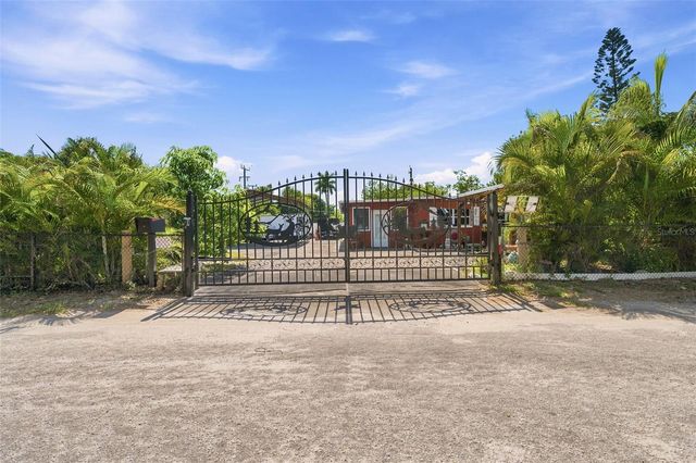 2908 18TH STREET W, Bradenton, FL 34205