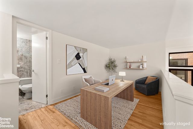 54 W 74th St Apt 210, New York City, NY 10023
