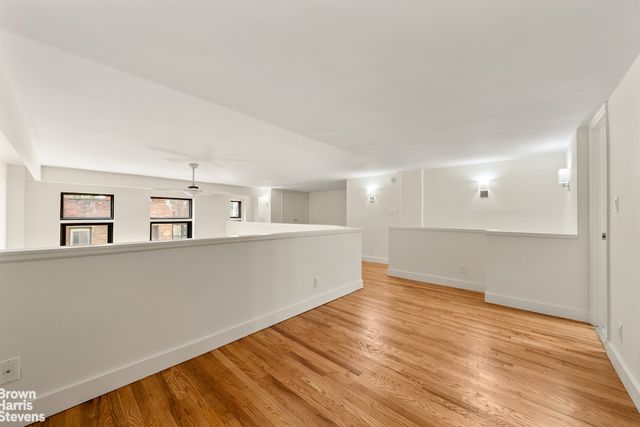 54 W 74th St Apt 210, New York City, NY 10023