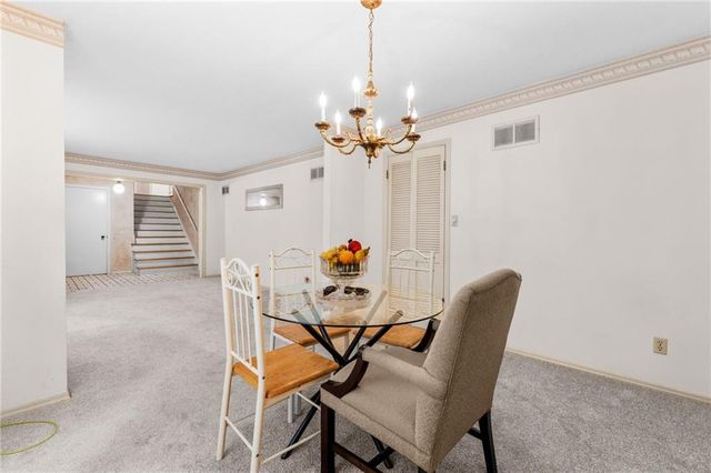 8615 E 89th Street, Kansas City, MO 64138