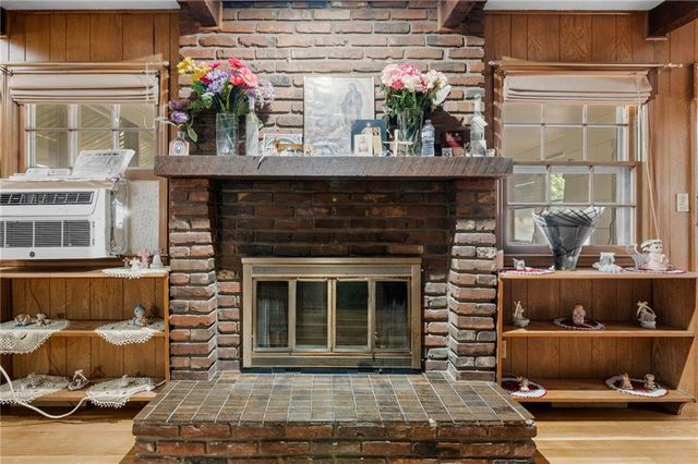 8615 E 89th Street, Kansas City, MO 64138