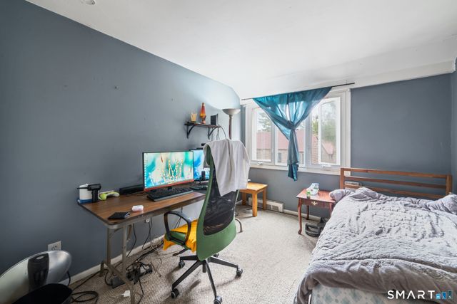 21 Towne House Road 21, Hamden, CT 06514