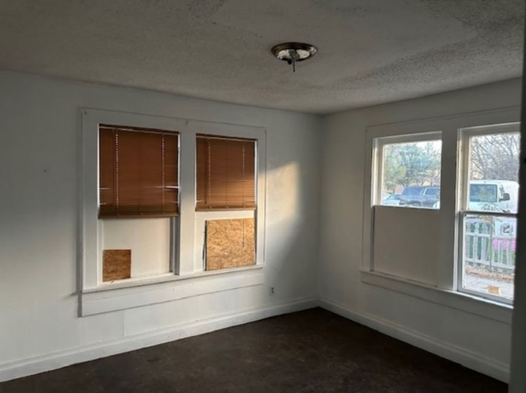 Image 9 of property listing at 513 Powell Lane, San Angelo, TX 76903