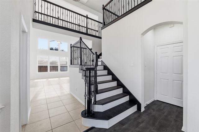 412 Cypress Hill Drive, Mckinney, TX 75071