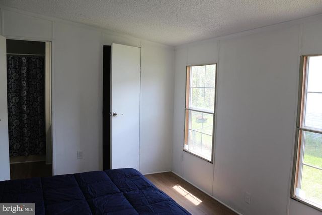 11933 HEATHER DR, Hagerstown, MD 21740