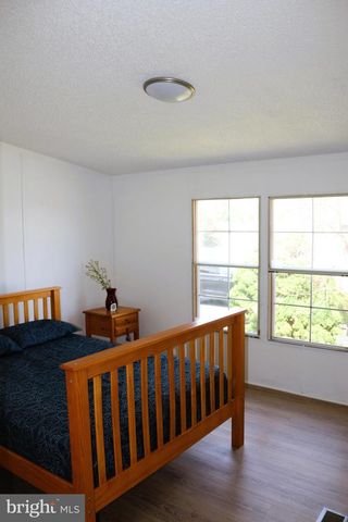 11933 HEATHER DR, Hagerstown, MD 21740
