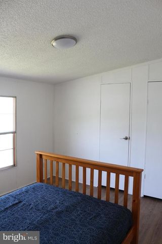 11933 HEATHER DR, Hagerstown, MD 21740