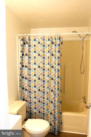 11933 HEATHER DR, Hagerstown, MD 21740
