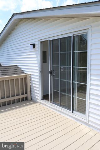11933 HEATHER DR, Hagerstown, MD 21740