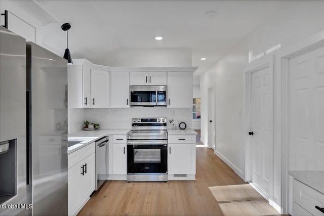 7 Trolley Bed Lane, Wilton, NY 12866