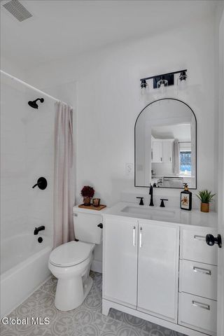 7 Trolley Bed Lane, Wilton, NY 12866