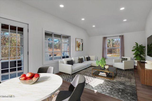 7 Trolley Bed Lane, Wilton, NY 12866