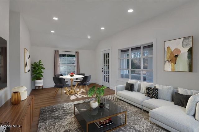 7 Trolley Bed Lane, Wilton, NY 12866