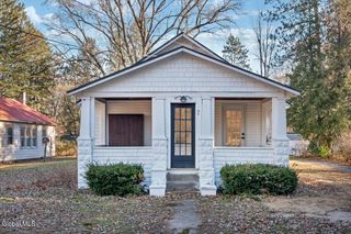 7 Trolley Bed Lane, Wilton, NY 12866