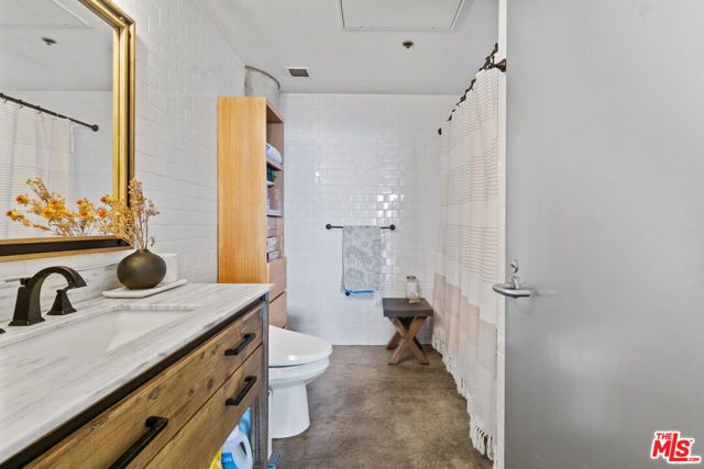 1855 Industrial Street 608, Los Angeles, CA 90021