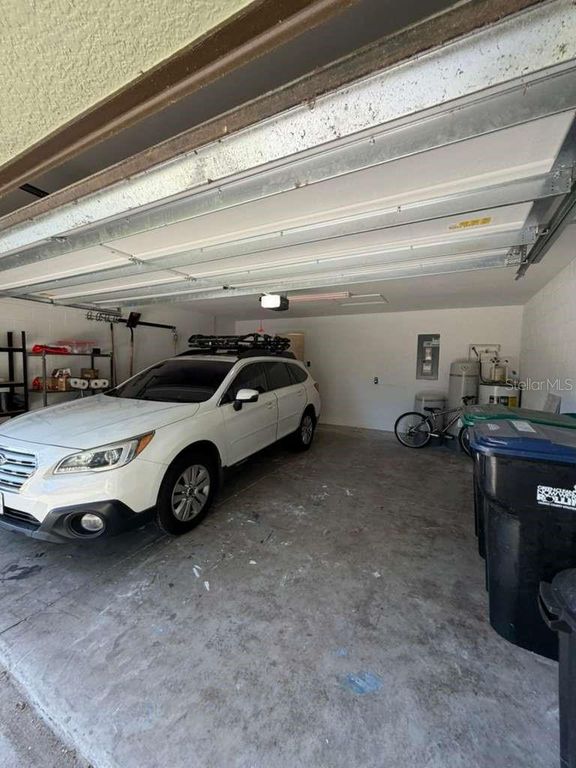Image 25 of property listing at 2330 PLANTATION OAK DRIVE, Orlando, FL 32824