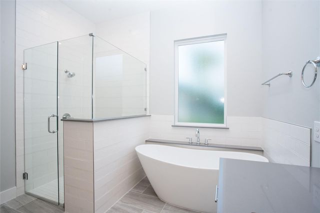 3018 Sunridge DR 9, Austin, TX 78741