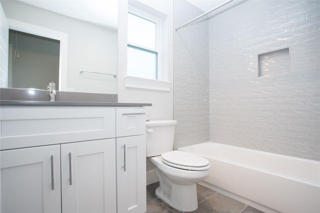 3018 Sunridge DR 9, Austin, TX 78741