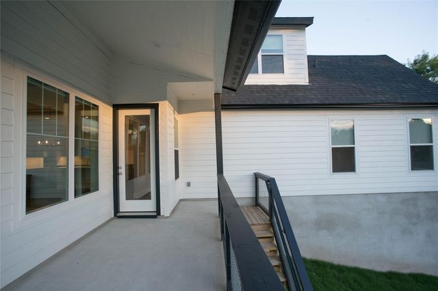 3018 Sunridge DR 9, Austin, TX 78741