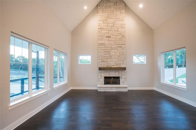 3018 Sunridge DR 9, Austin, TX 78741