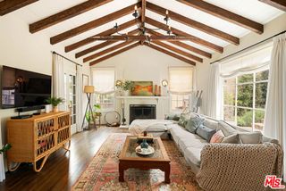 3734 Fredonia Drive, Los Angeles, CA 90068