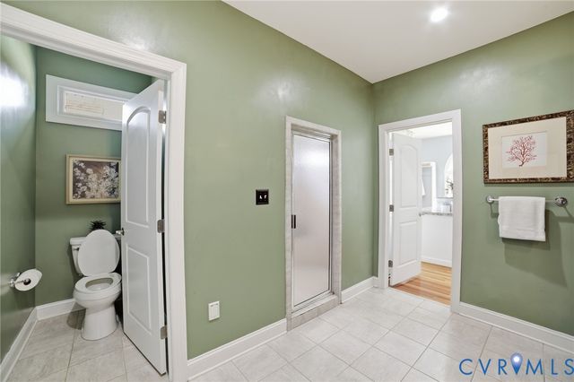 202 W Gwynnfield Rd, Tappahannock, VA 22560