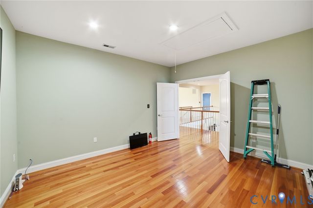 202 W Gwynnfield Rd, Tappahannock, VA 22560