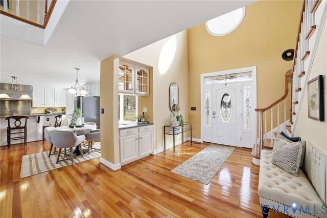 202 W Gwynnfield Rd, Tappahannock, VA 22560