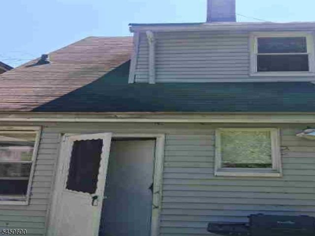 39 Newton Pl, Irvington Twp., NJ 07111