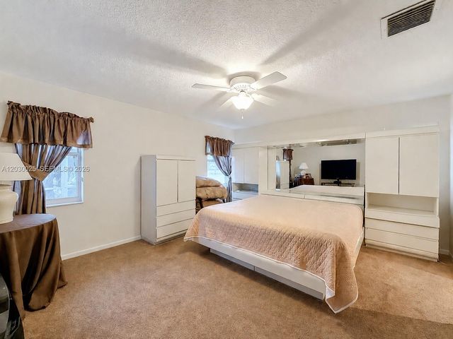 5591 Royal Lake Circle, Boynton Beach, FL 33437