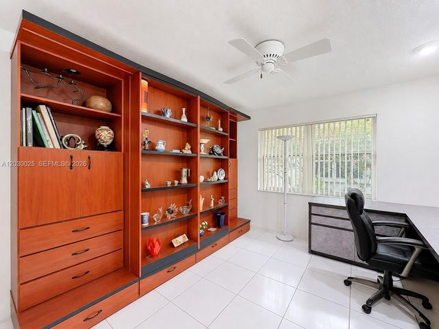 5591 Royal Lake Circle, Boynton Beach, FL 33437
