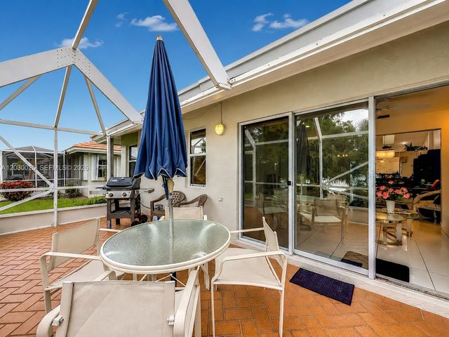 5591 Royal Lake Circle, Boynton Beach, FL 33437
