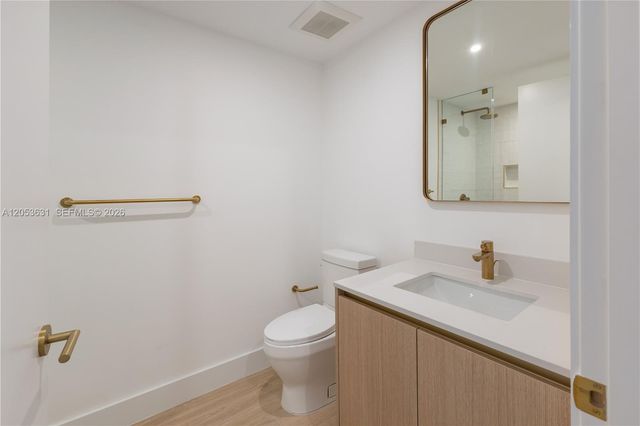 90 NE 32nd Street 815, Miami, FL 33137