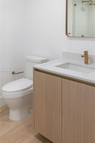 90 NE 32nd Street 815, Miami, FL 33137
