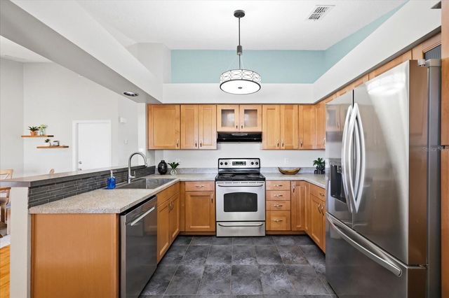 2016 58TH CIRCLE S, St Petersburg, FL 33712