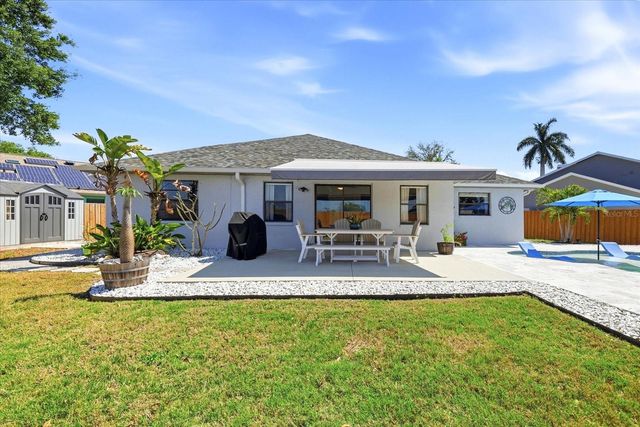 2016 58TH CIRCLE S, St Petersburg, FL 33712