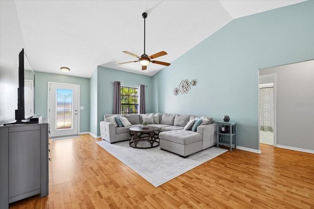 2016 58TH CIRCLE S, St Petersburg, FL 33712