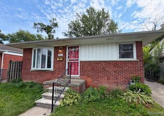 29537 Hazelwood Street, Inkster, MI 48141