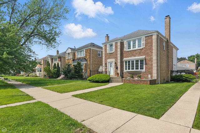 3332 N Newcastle Avenue, Chicago, IL 60634
