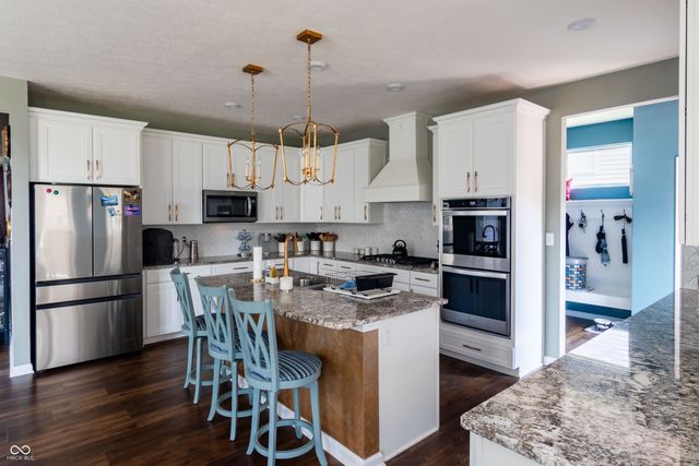 18819 Dooney Court, Noblesville, IN 46062