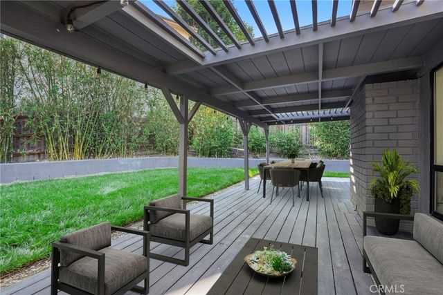 22250 Capulin Court, Woodland Hills, CA 91364