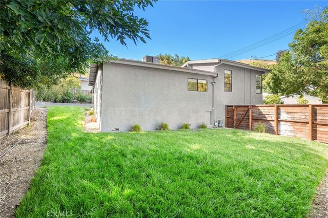 22250 Capulin Court, Woodland Hills, CA 91364
