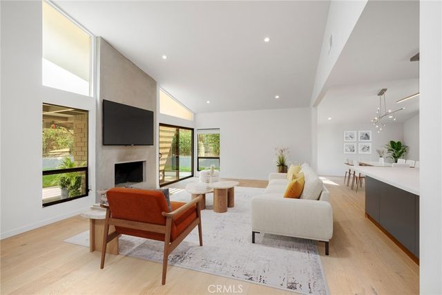 22250 Capulin Court, Woodland Hills, CA 91364